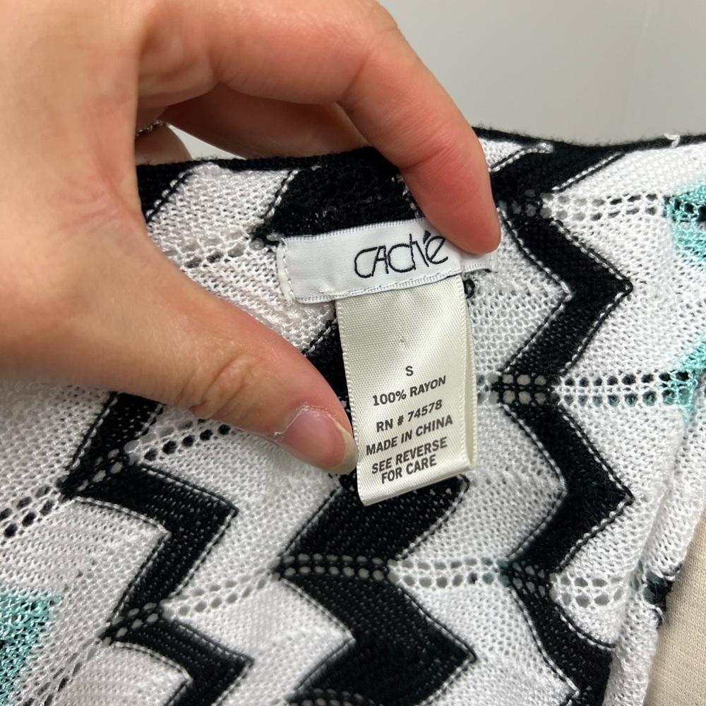 Cache Chevron Cardigan - Picture 10 of 11
